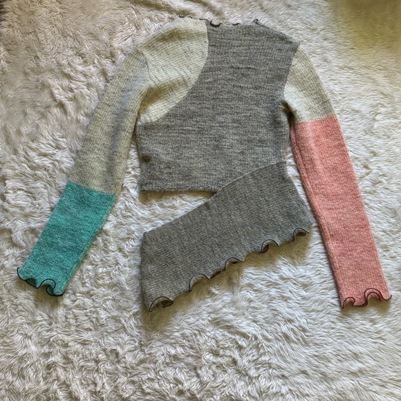 Andersson Bell Melani Colorblock Cut-Out Turtleneck Sweater - Size Large - Picture 3 of 7